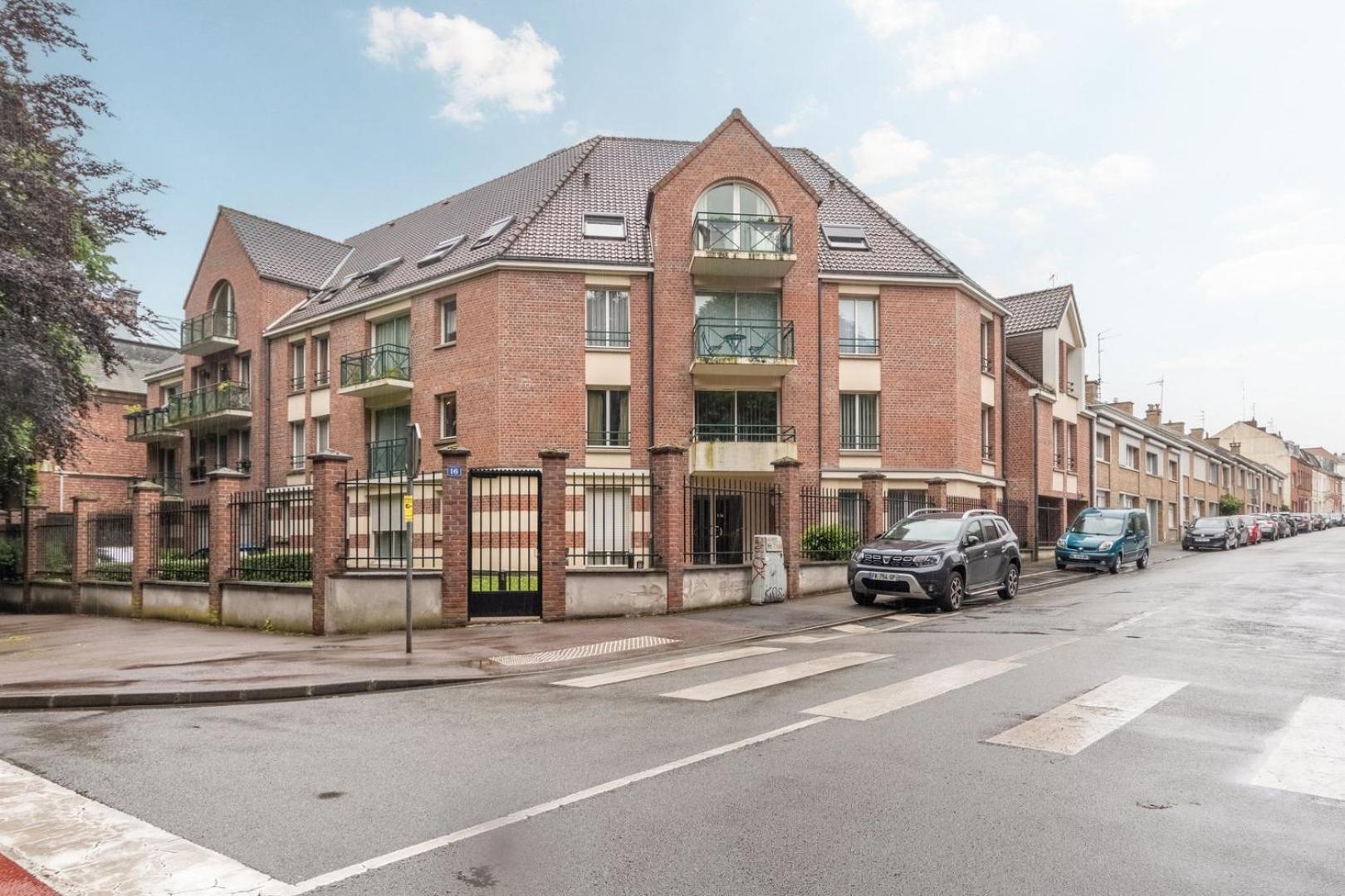 3 Avec Parking Prive Et Terrasse Roubaix