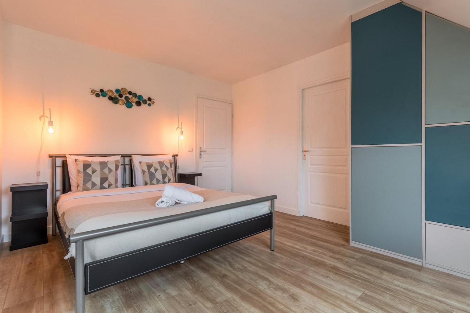Appartement 3 Avec Parking Prive Et Terrasse *